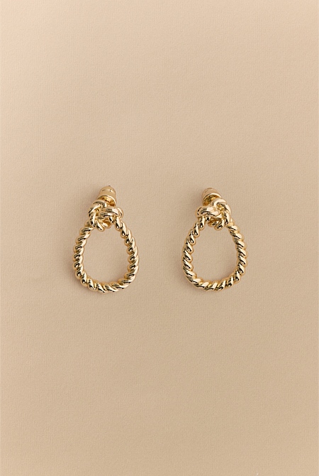 Dolina Drop Earrings