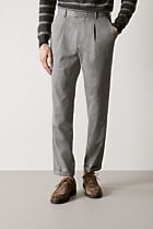 Relaxed Fit Wool Blend Pleat Front Pant