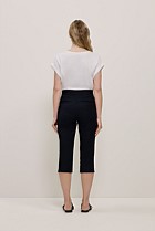 Bi-Stretch Capri Pant
