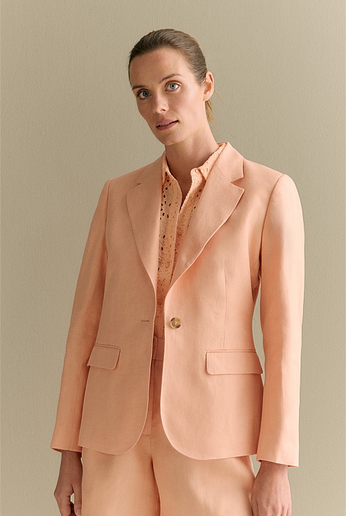 Forage Blazer in Powder Twill