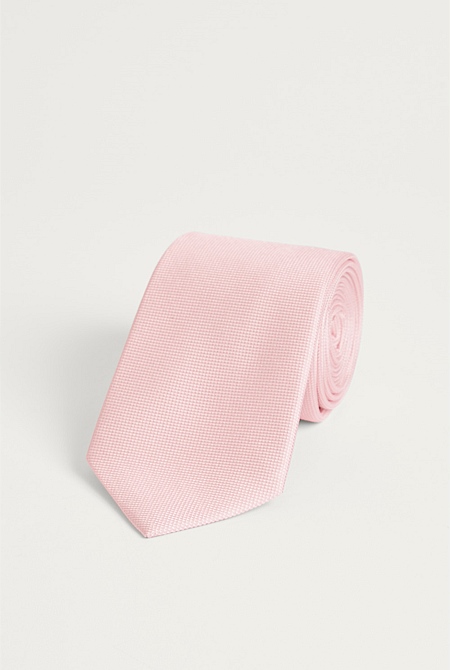 Essential Silk Tie