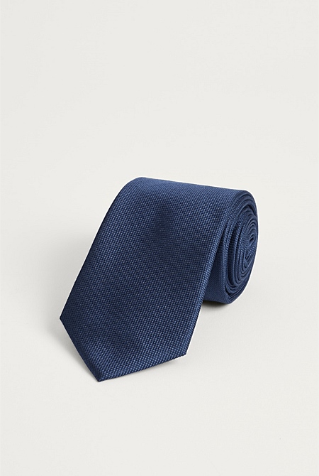 Essential Silk Tie