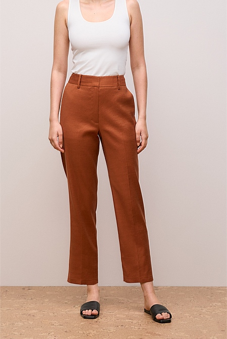 Tapered Leg Pant