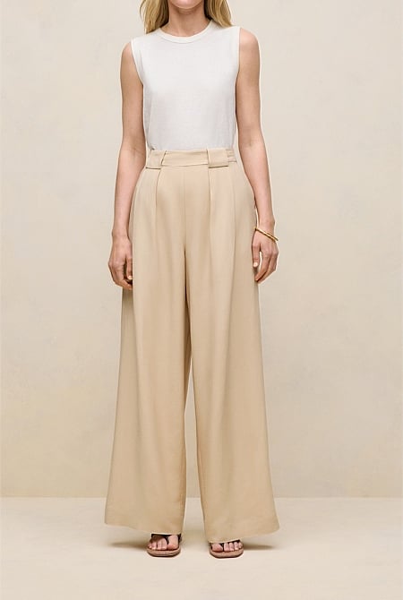 Pleat Front Wide Leg Pant