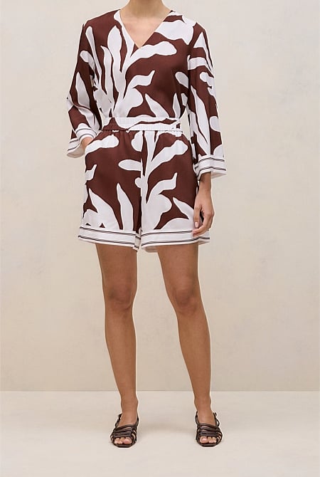 Wakame Border Stripe Relaxed Short