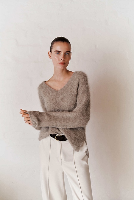 Brushed Alpaca Relaxed V Knit