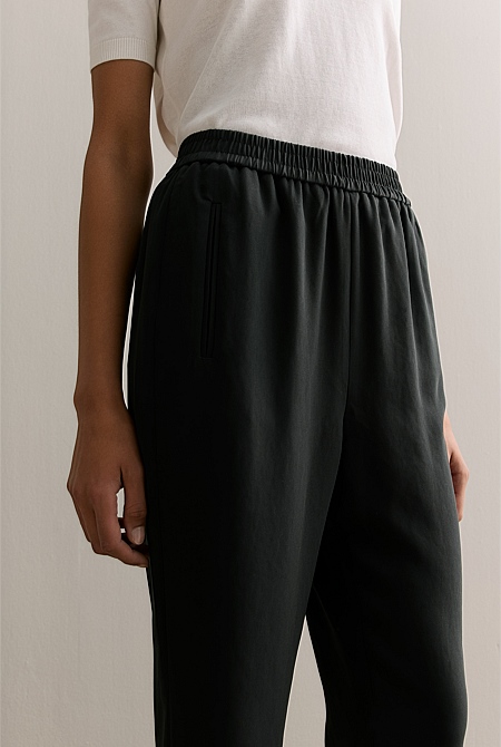 Crepe Travel Pant