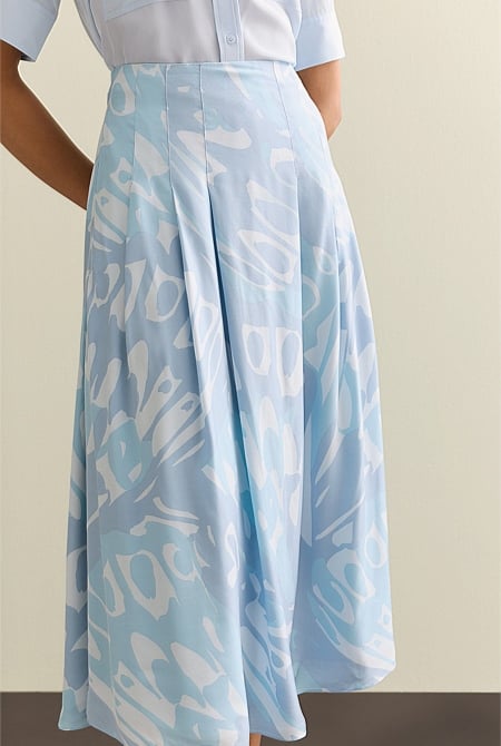 Draped Twill Butterfly Print Pleat Detail Skirt