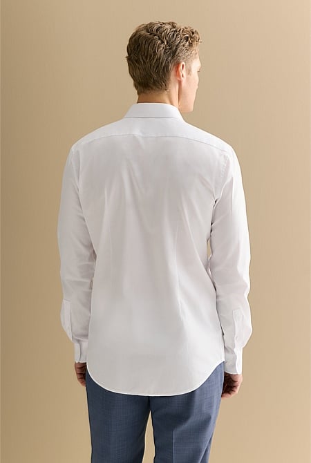 Tailored Fit Yarn Dyed Cotton Smart Shirt