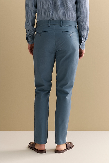 Regular Fit Modern Chino Pant