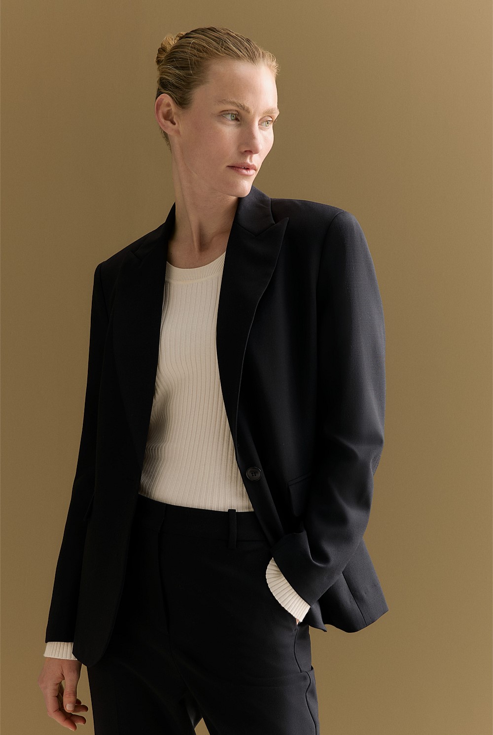 Tailored Single Breasted Blazer