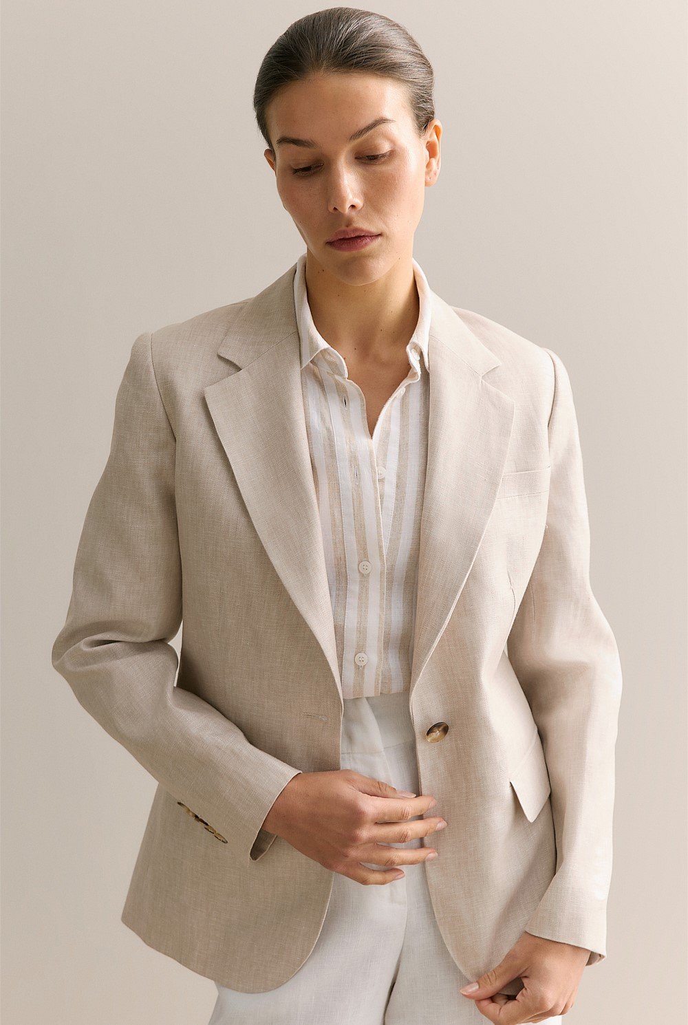 Yarn Dyed Linen Twill Single Breasted Blazer