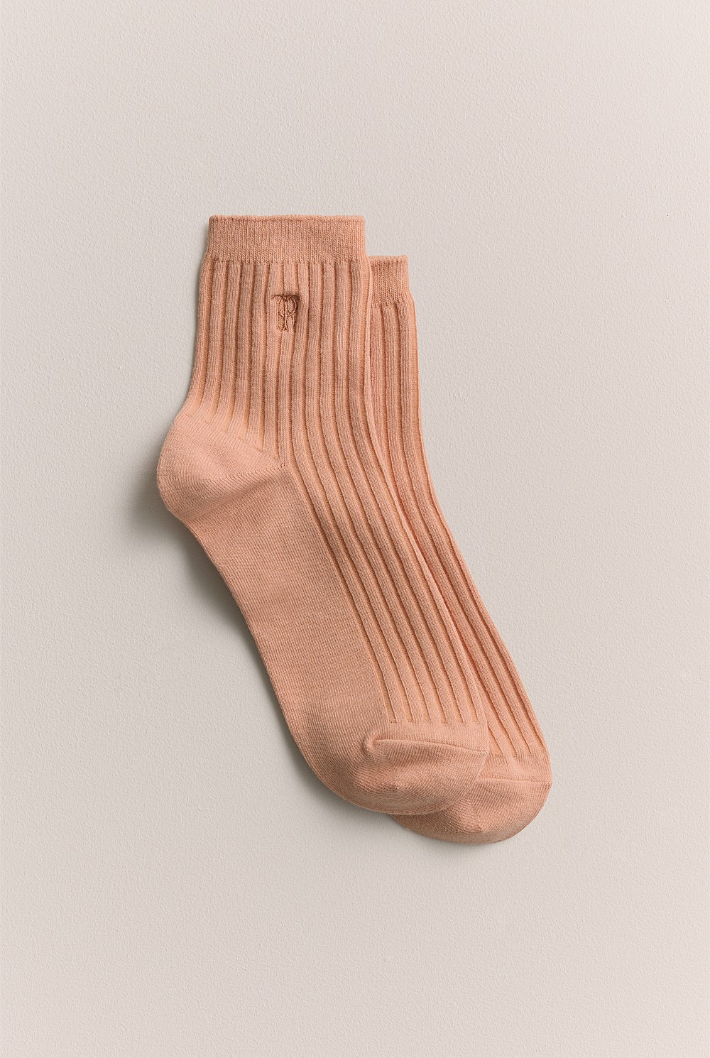 Monogram Rib 1/4 Crew Sock