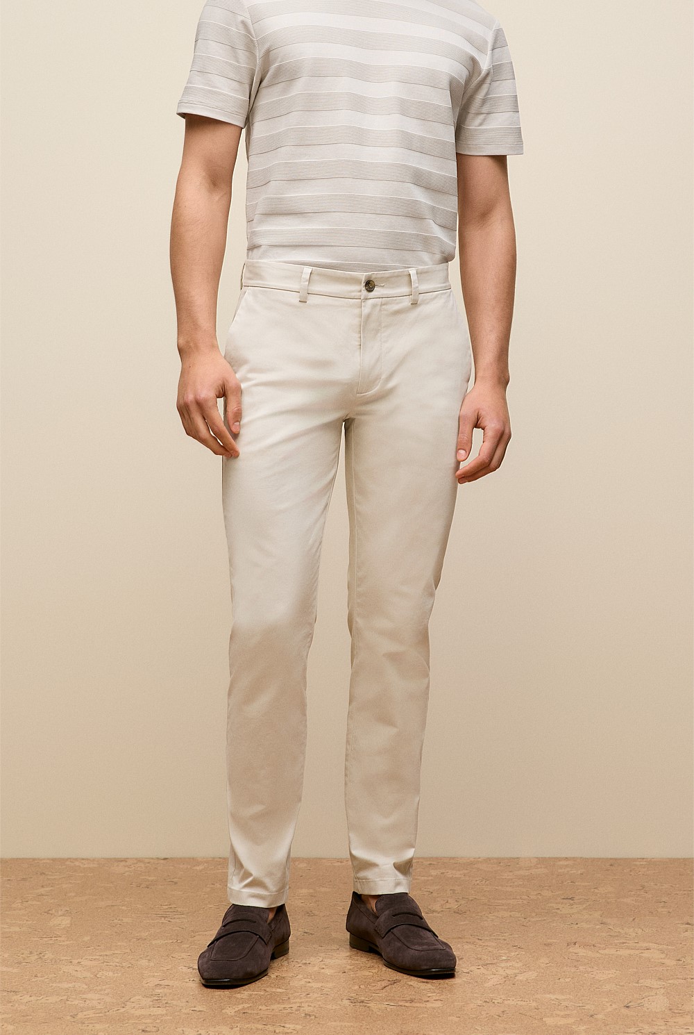 Regular Fit Modern Chino Pant