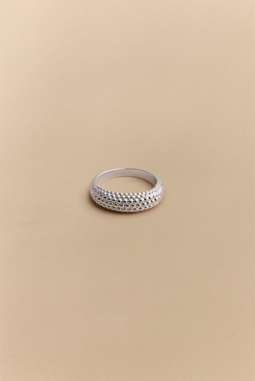Rava Ring