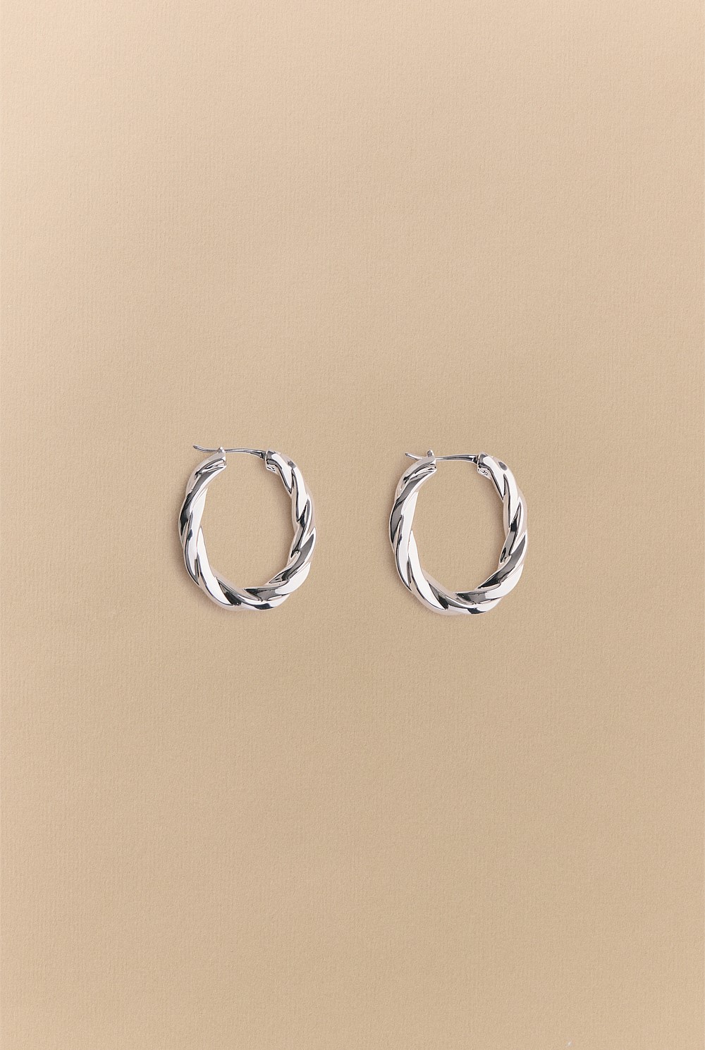 Era Twist Hoop Earrings