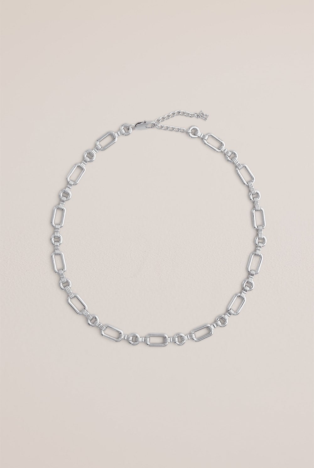 Orne Chain Necklace