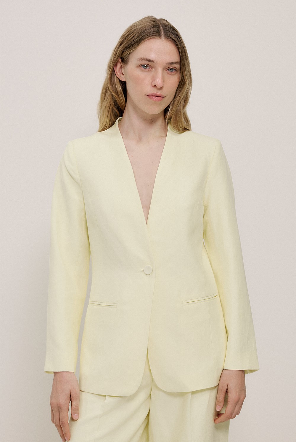 Collarless Longline Blazer
