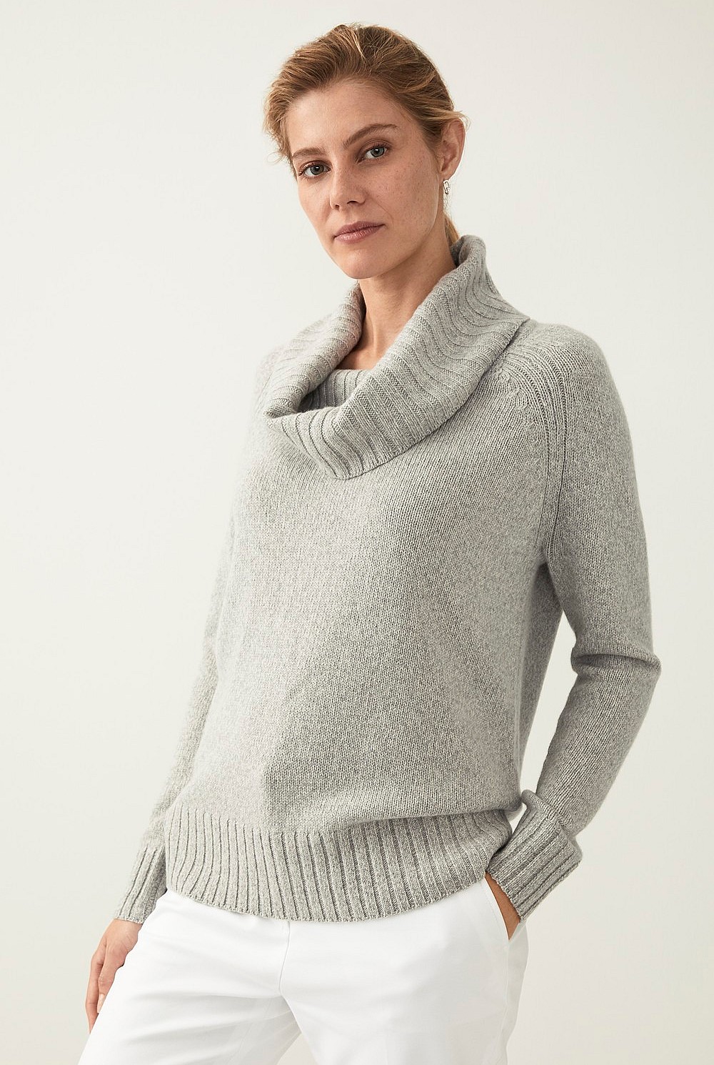 Cashmere Roll Neck