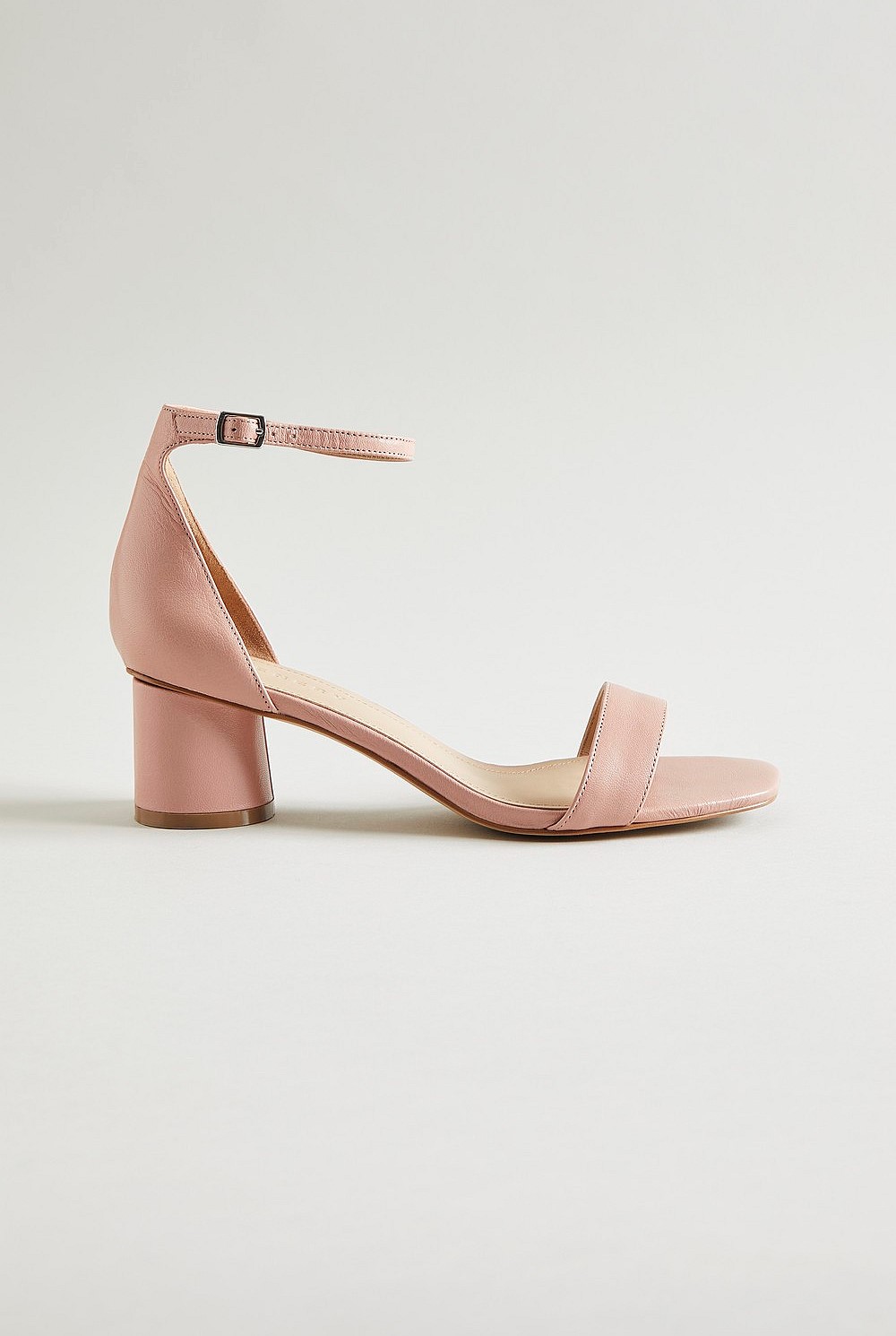 Amanda Heel