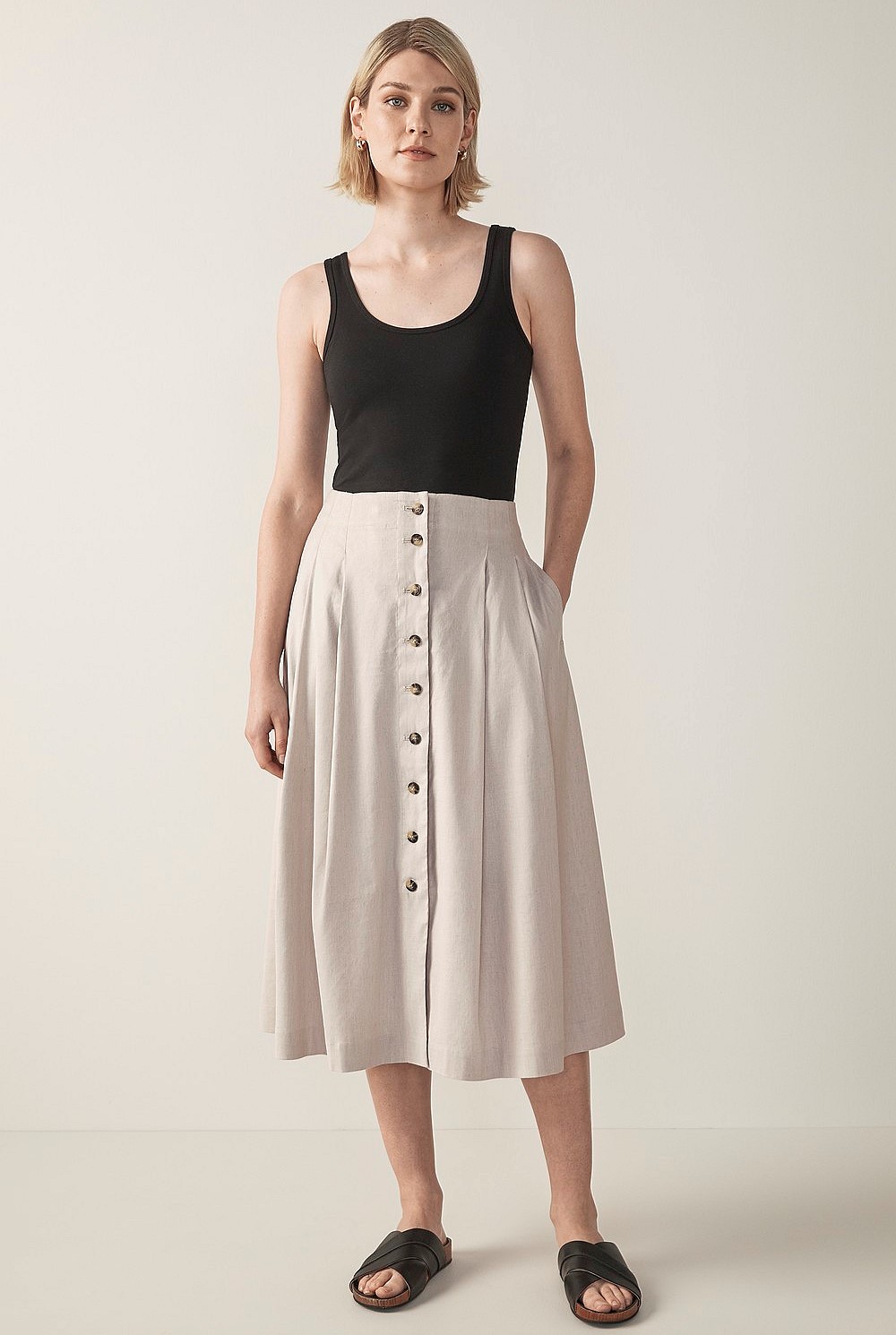 Yarn Dyed Stretch Linen Pleat Skirt
