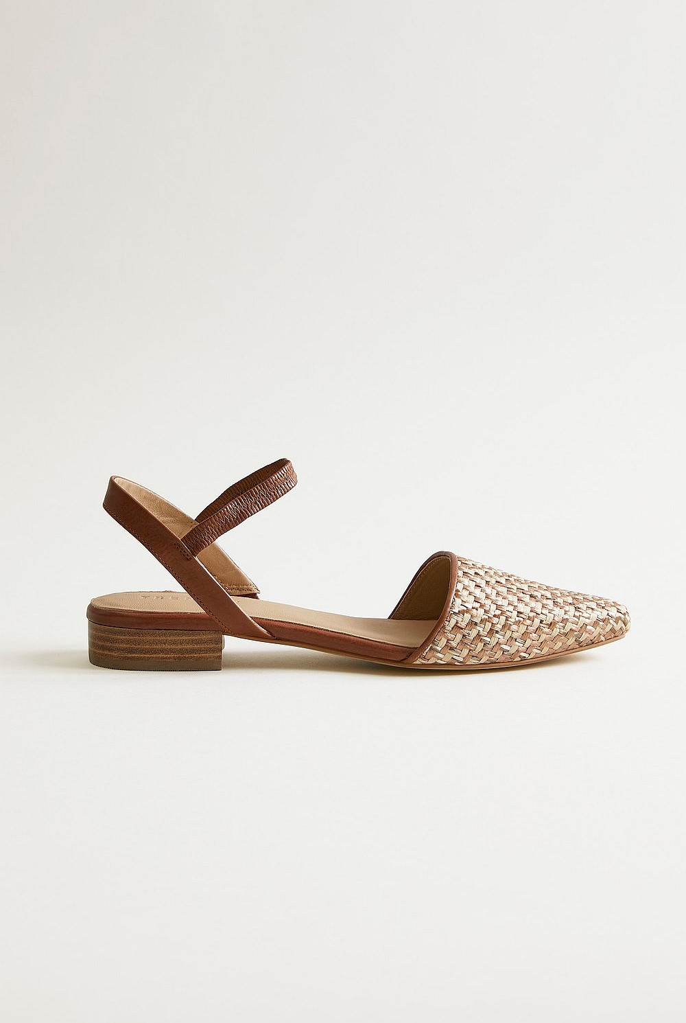 Cooper Woven Flat
