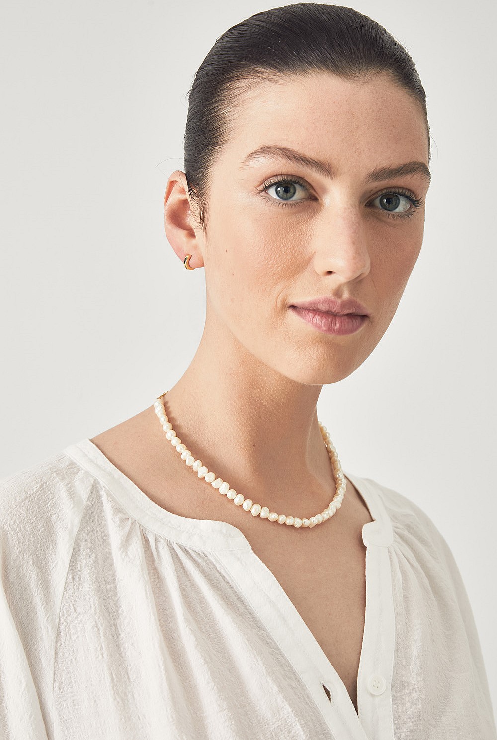 Gardenia Freshwater Pearl Strand Necklace