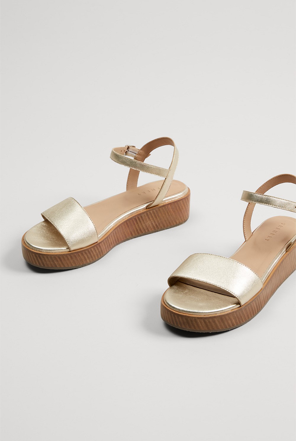 Madison Metallic Wedge