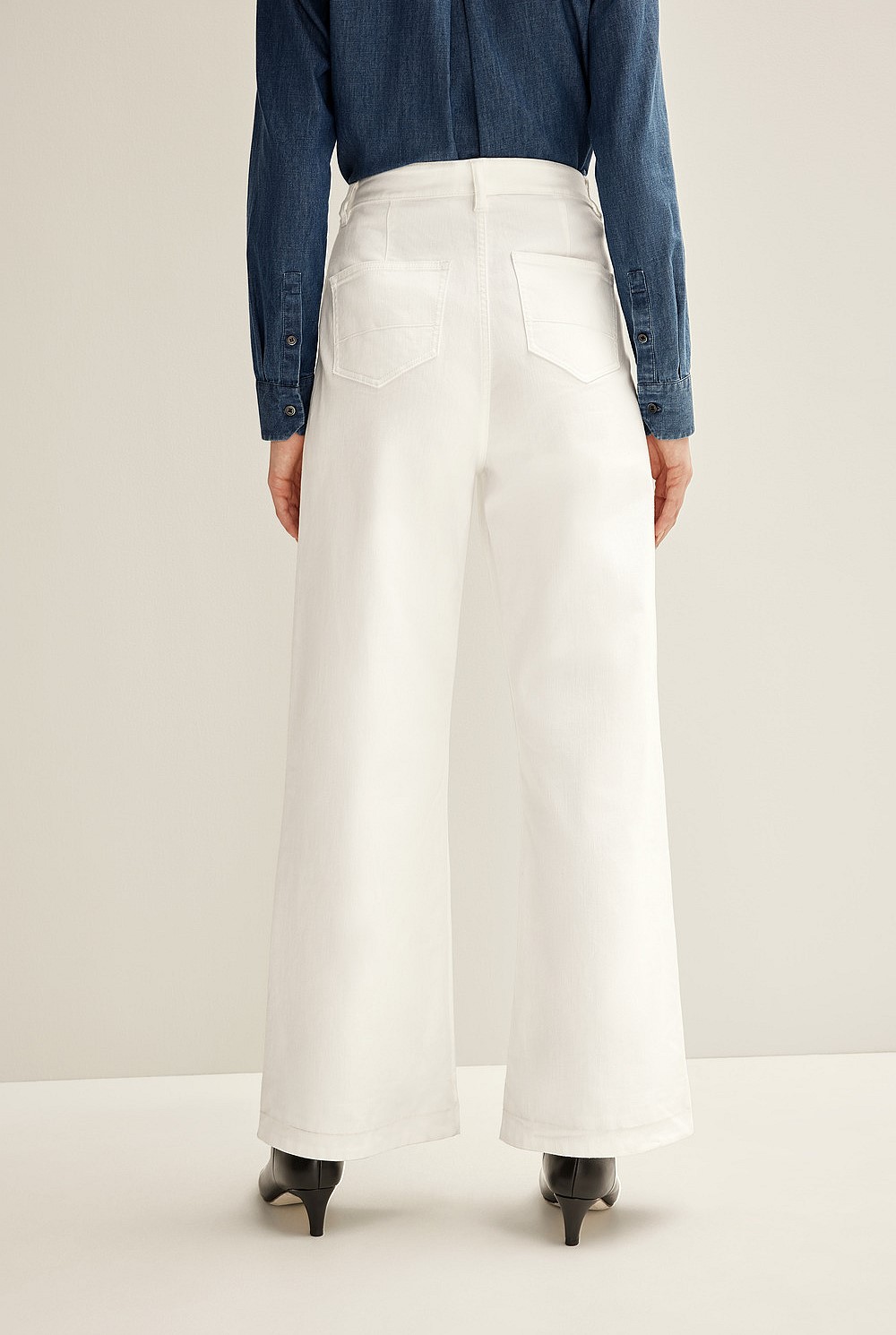 Wide Leg Jean