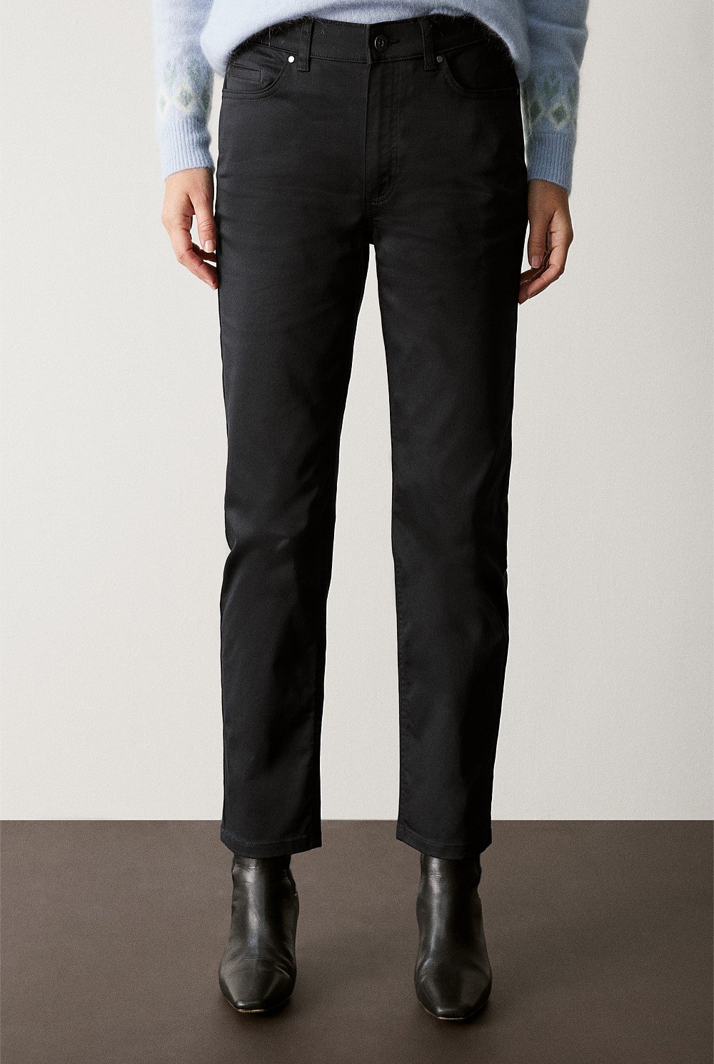 Modern Sateen Straight Leg Jean