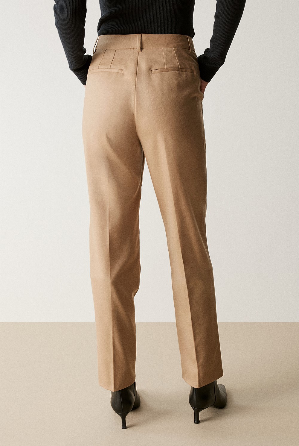 Yarn Dyed Stretch Wool Pleat Front Pant