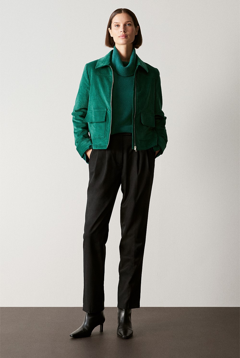 Stretch Wool Pleat Front Pant