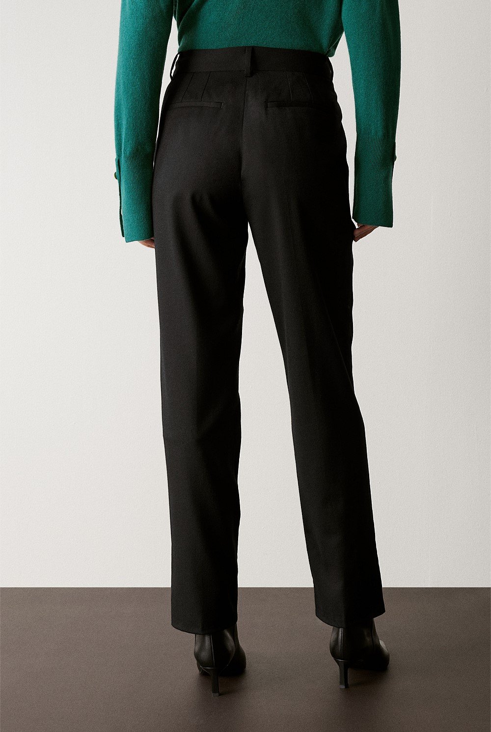 Stretch Wool Pleat Front Pant