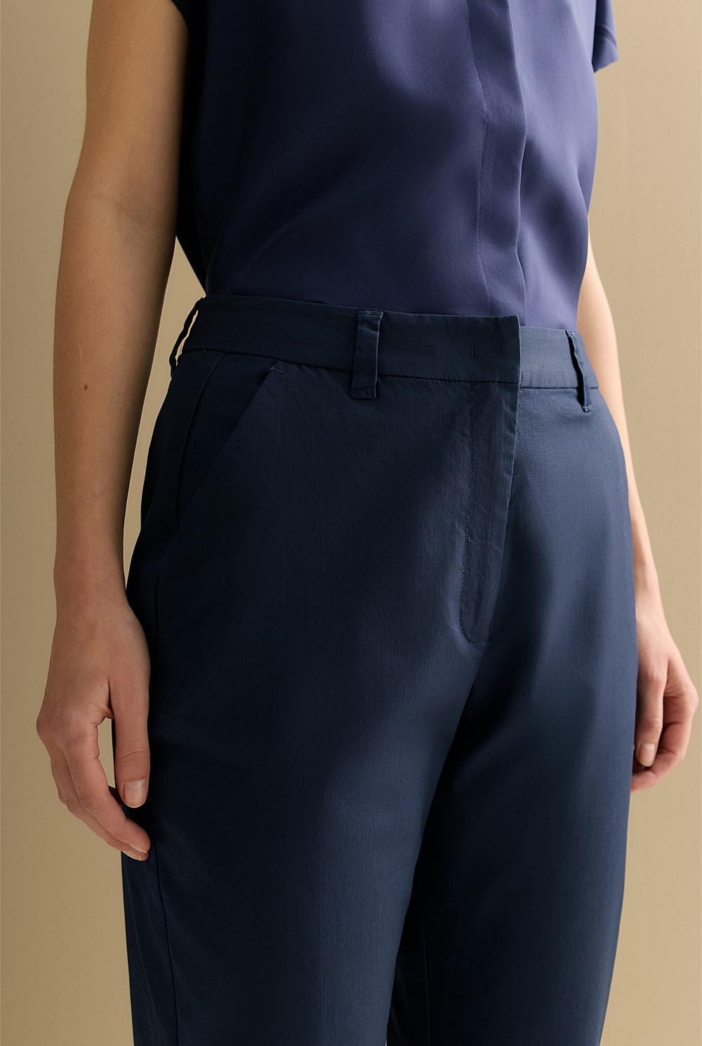 Stretch Cotton Twill Capri Pant