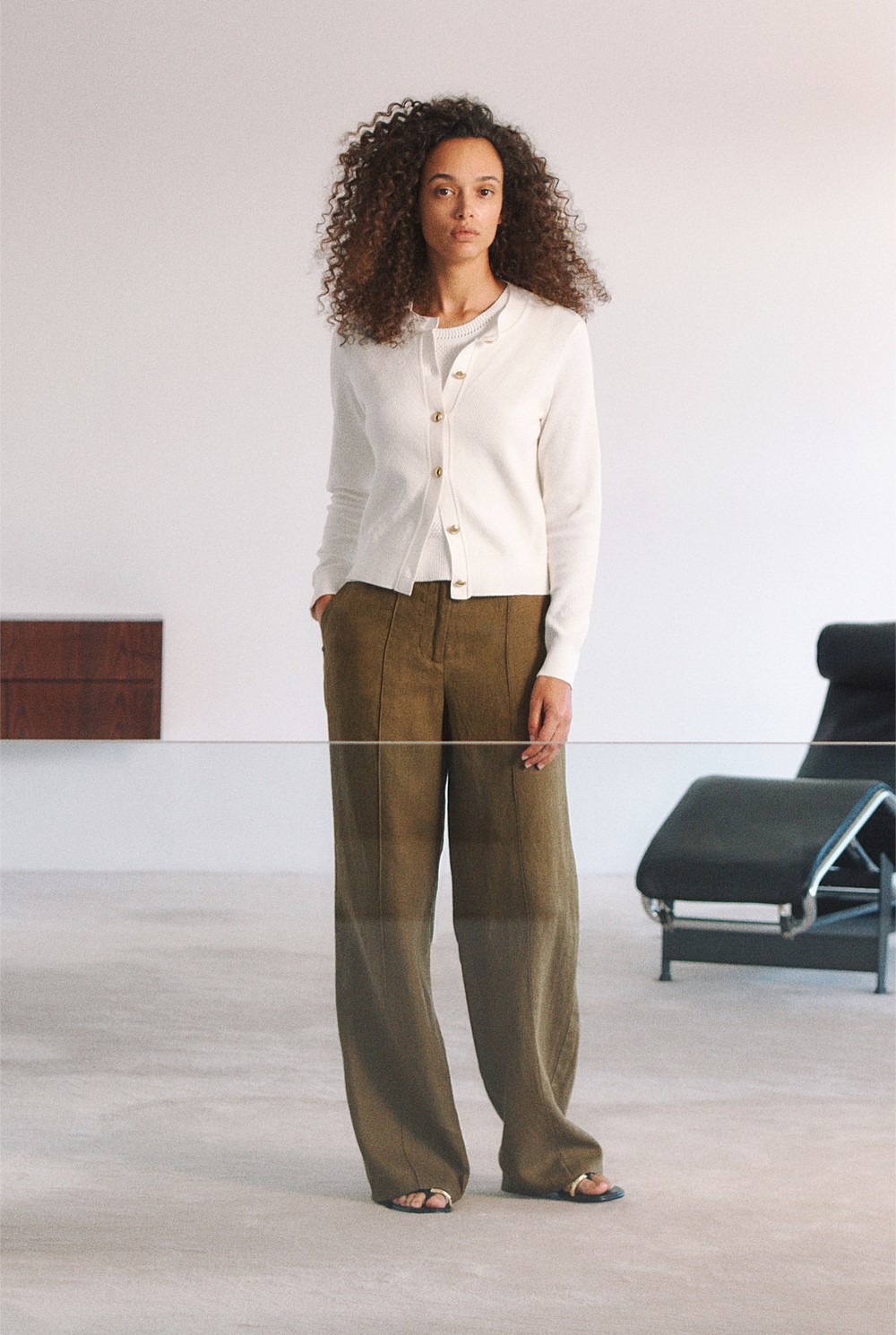 Linen Pintucked Pant