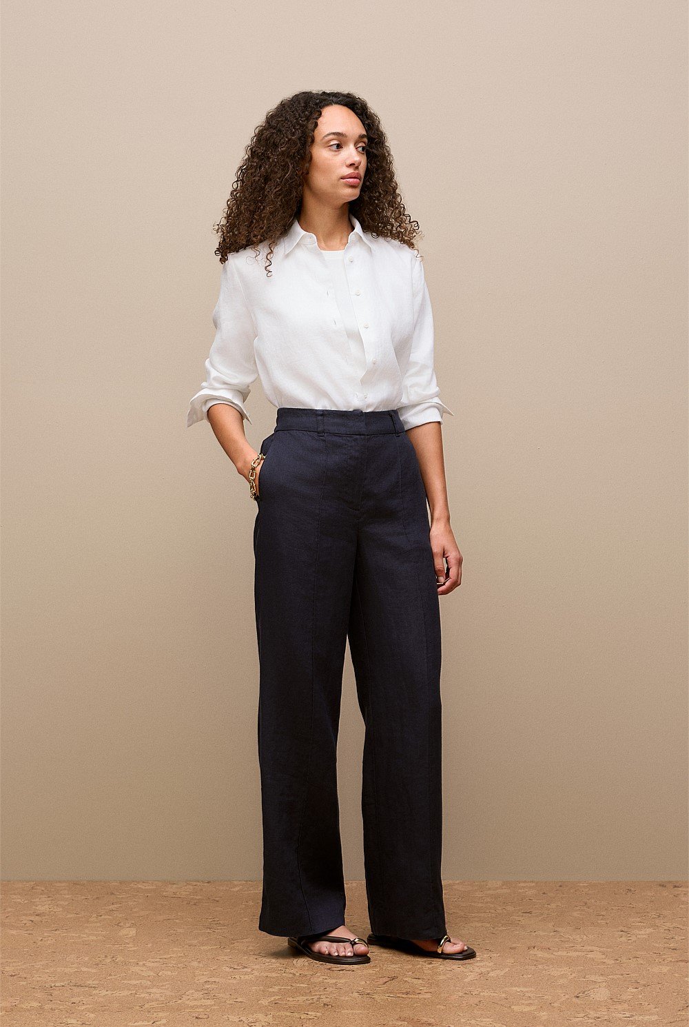 Linen Pintucked Pant