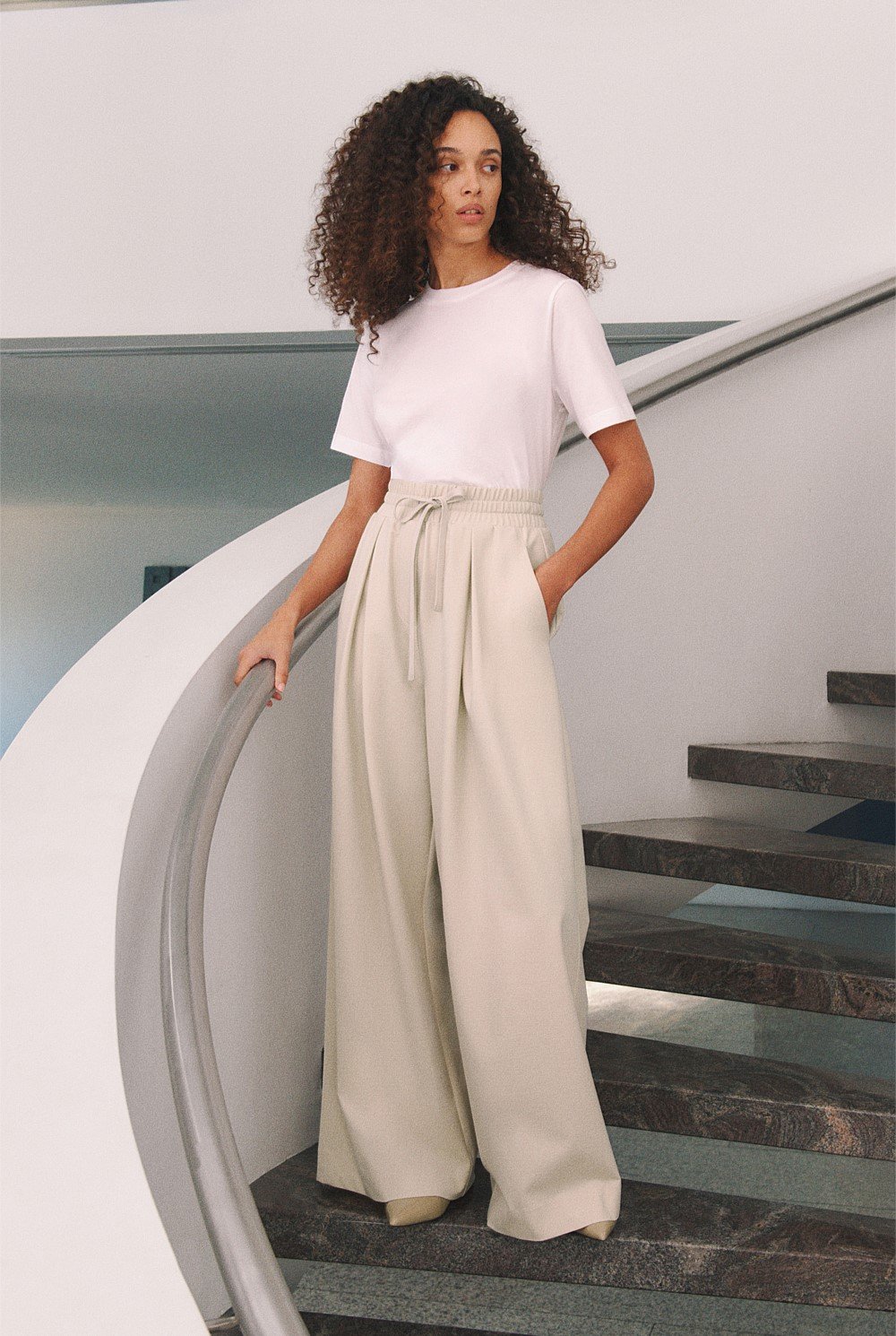 Ponte Wide Leg Pull On Pant