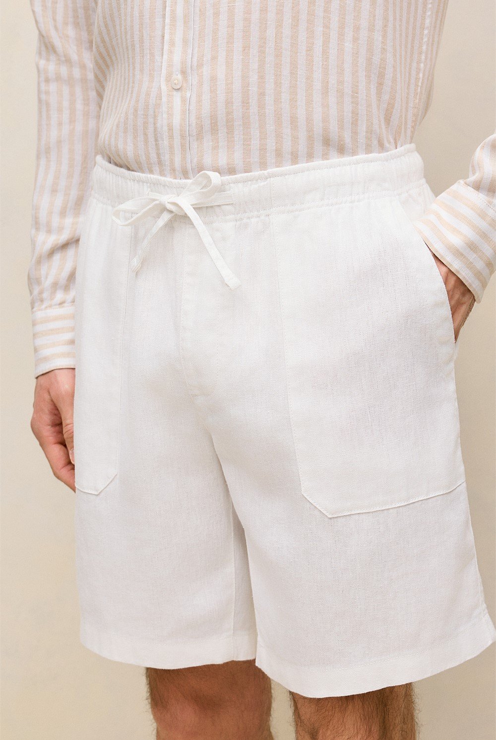 Linen Patch Pocket Drawcord Short