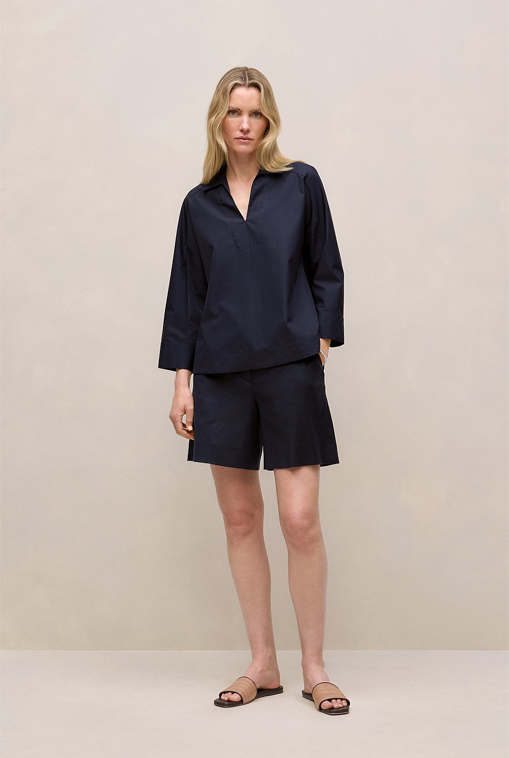 Stretch Linen Blend Tailored Short