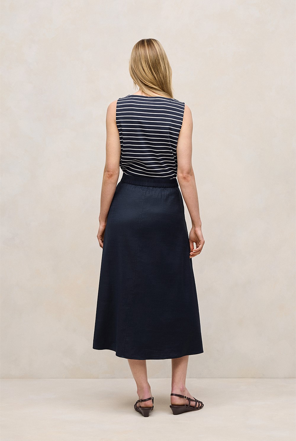 Stretch Linen Patch Pocket Skirt