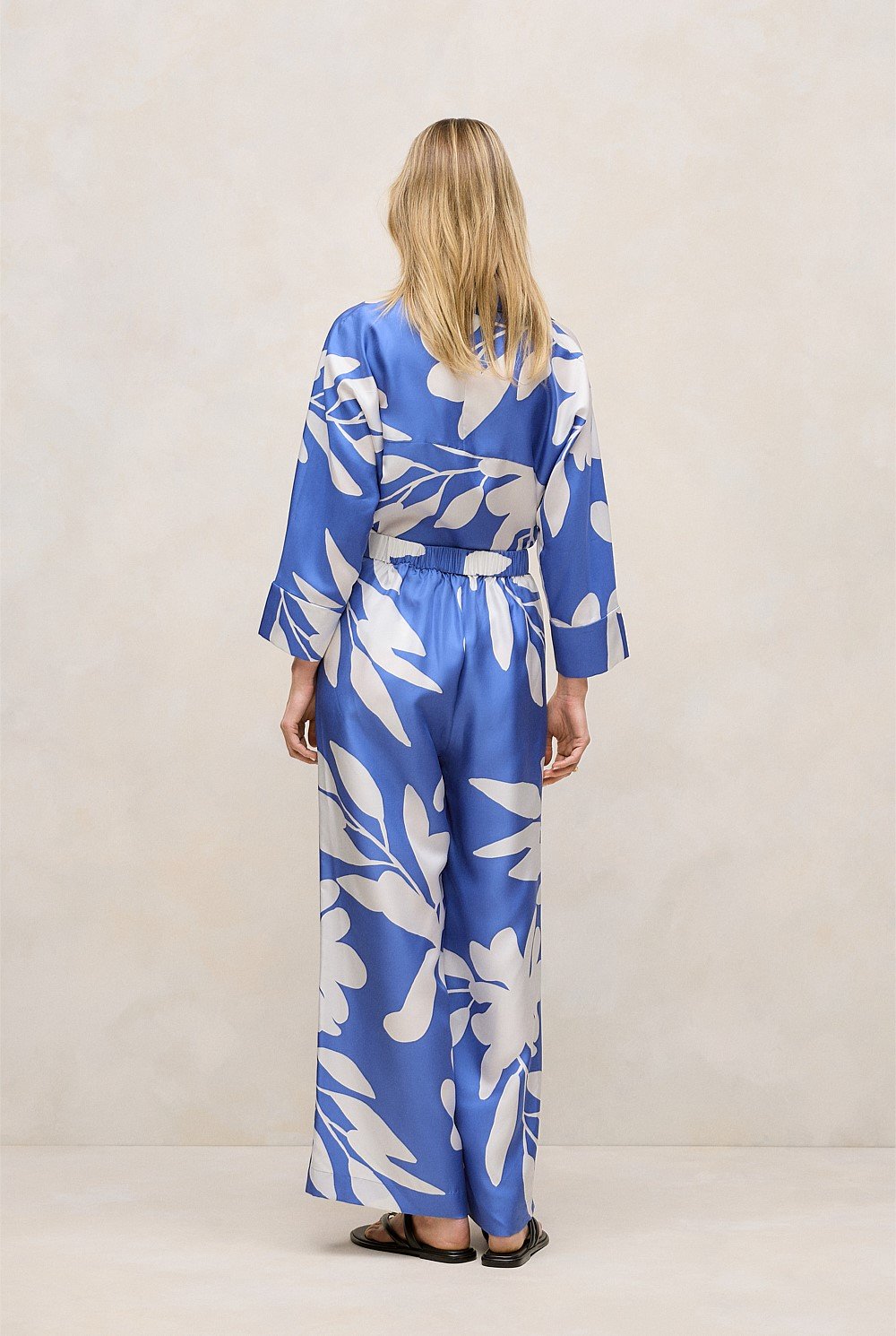 Marea Silk Twill Relaxed Pant