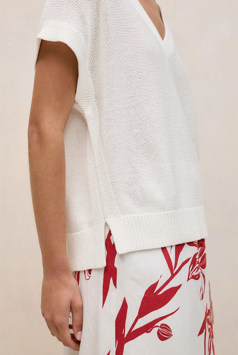 Mercerised Cotton Relaxed V Neck Knit