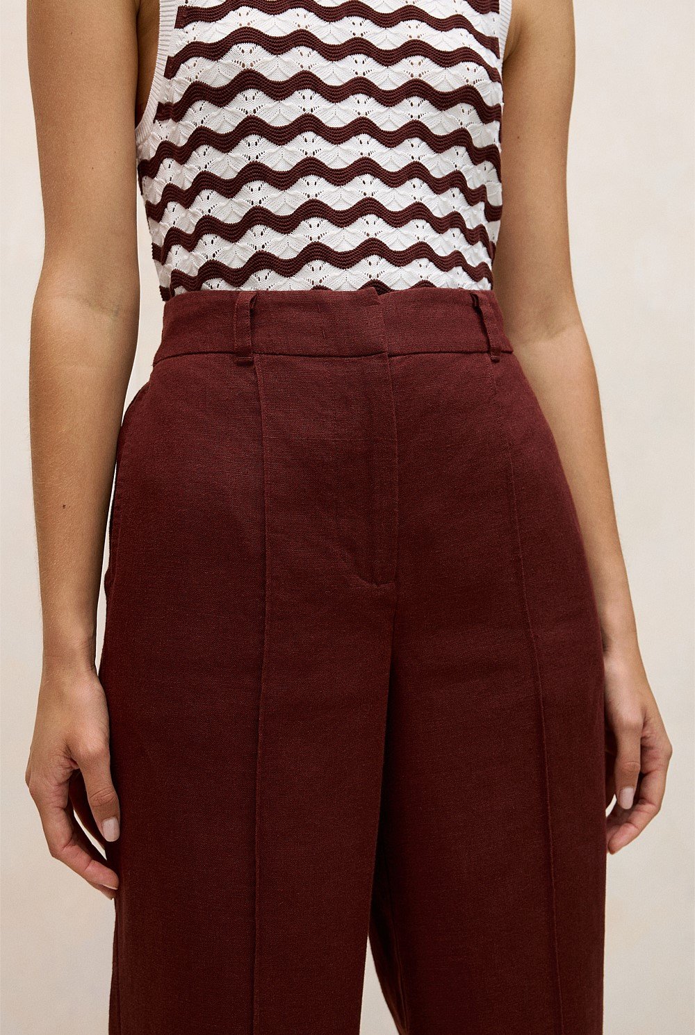 Linen Pintucked Pant