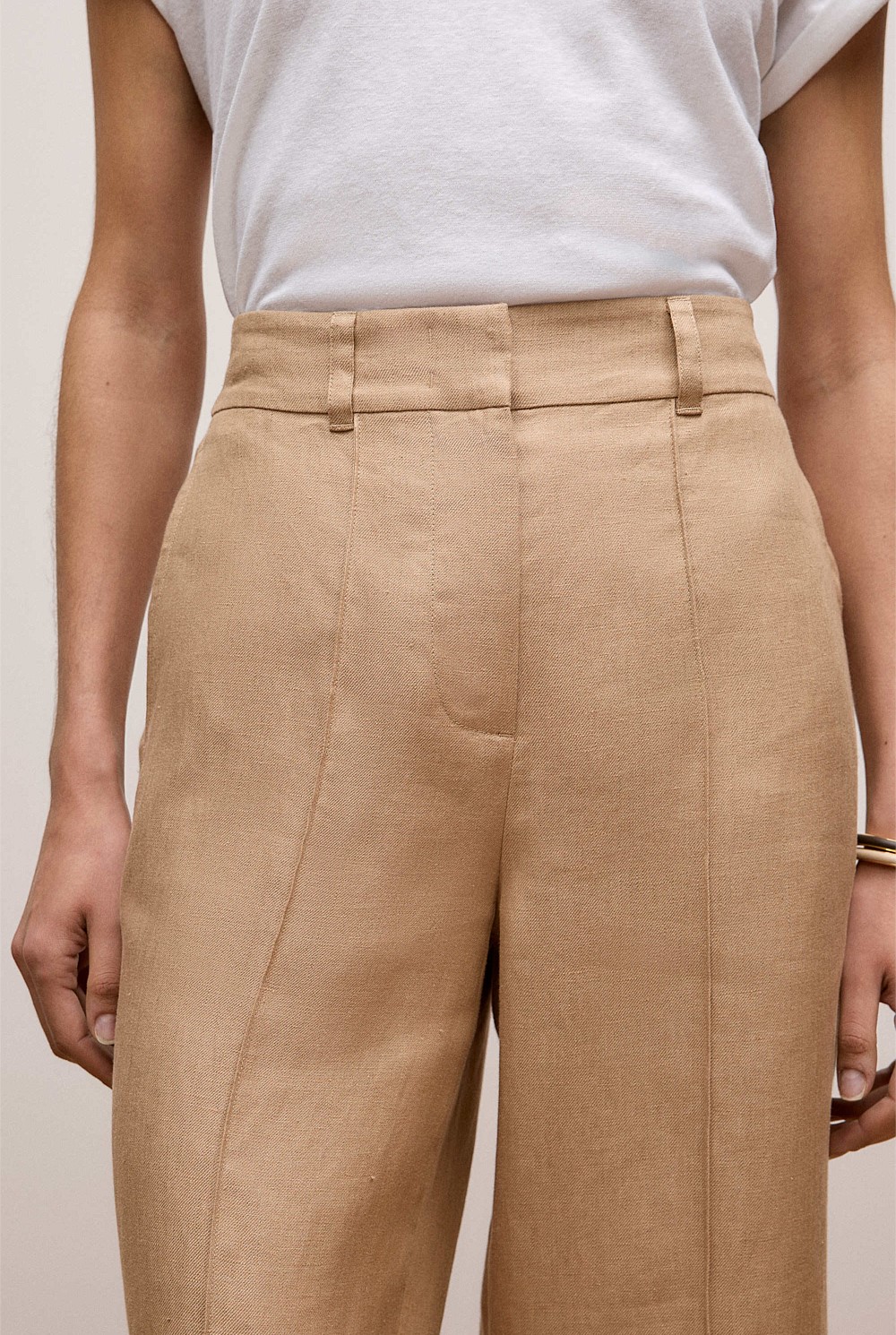 Linen Pintucked Pant