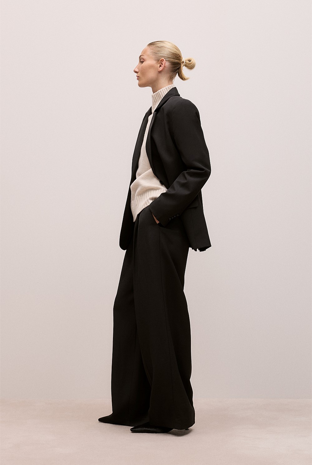 Soft Tailored Pant