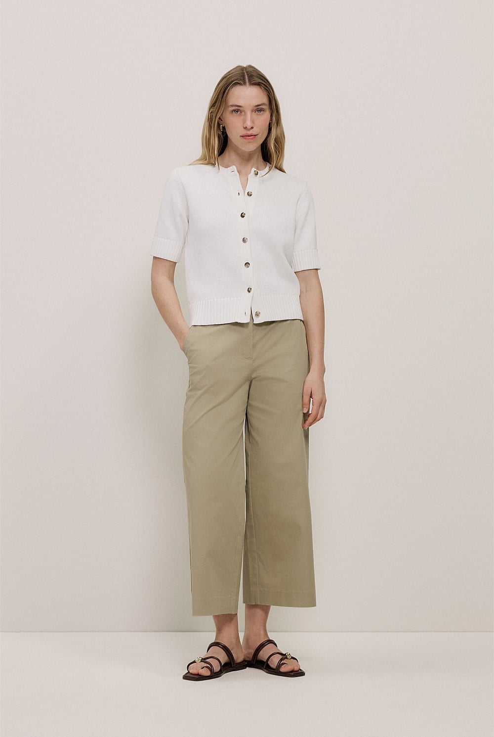Cropped Wide Leg Chino Pant