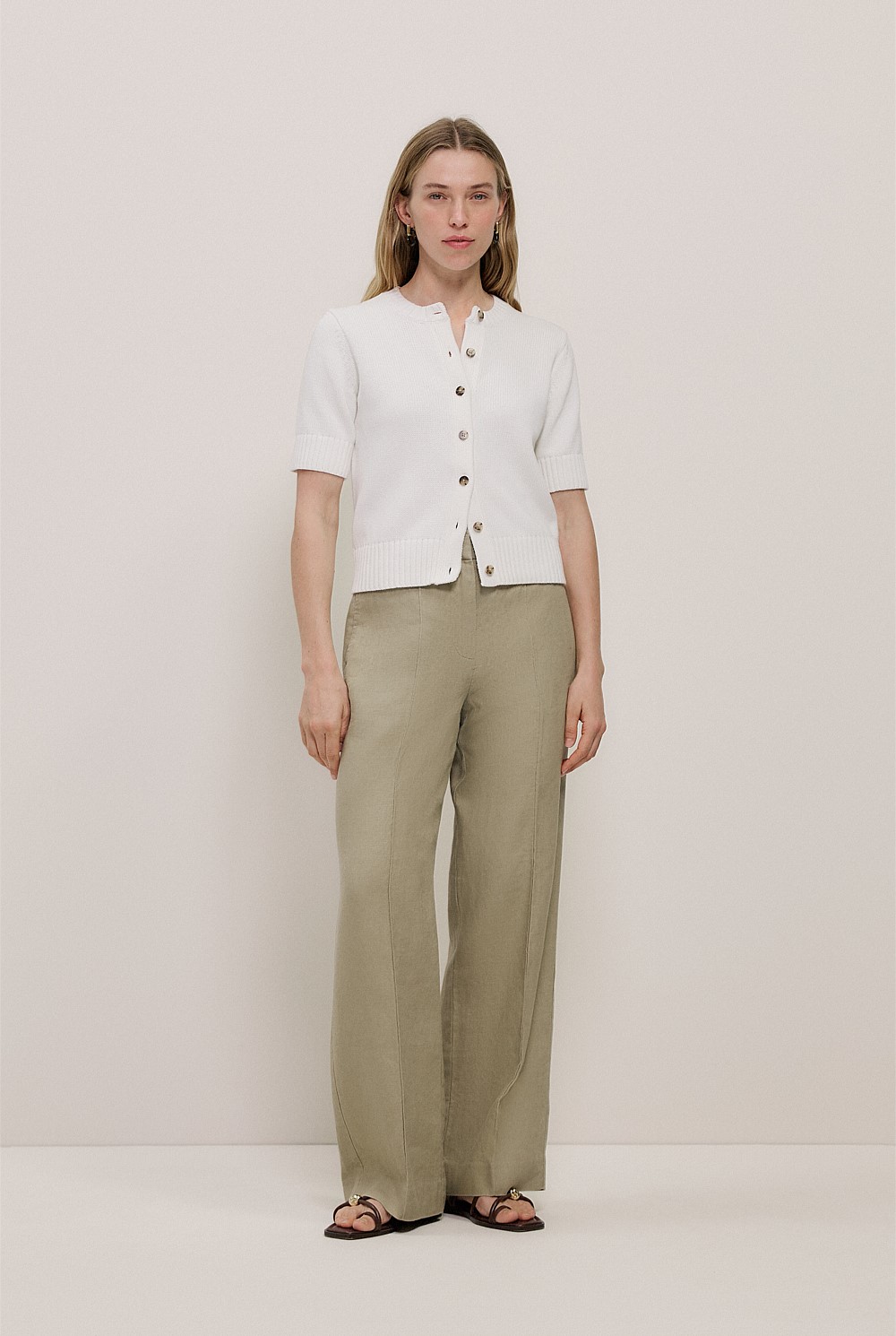 Linen Pintucked Pant