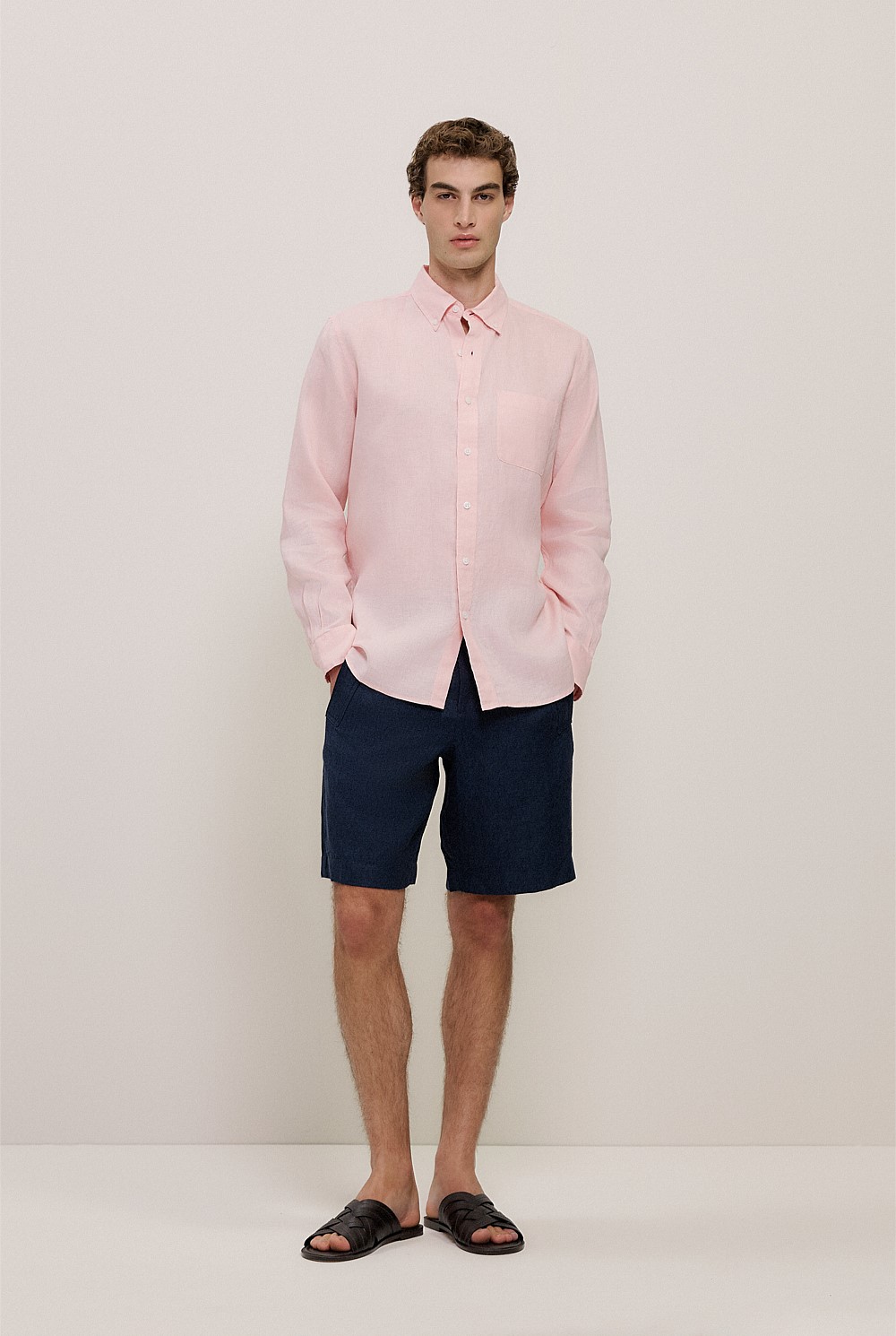 Yarn Dyed Linen Relaxed Short