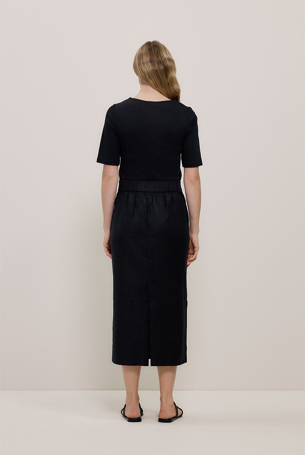 Stretch Linen Blend Pencil Skirt