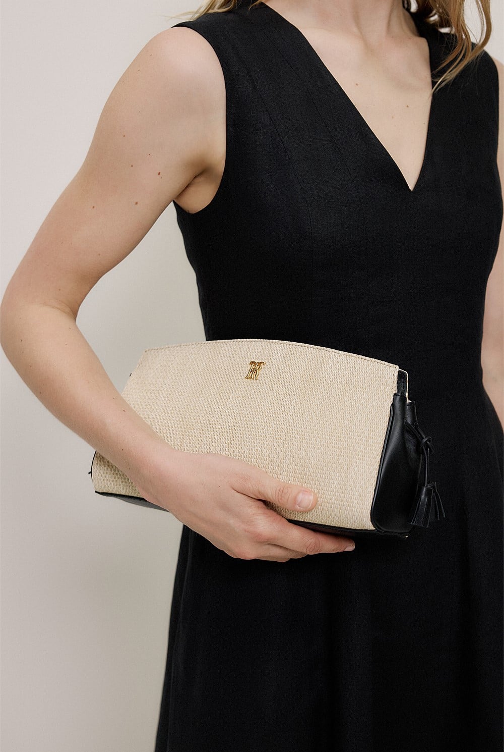 Vionne Woven Pouch